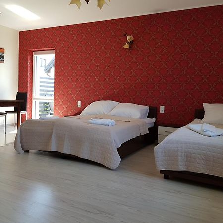Apartamenty Maja -Pokoje - Domy Wakacyjne -Basen Podgrzewany -Jacuzzi - Sauna Łeba Buitenkant foto