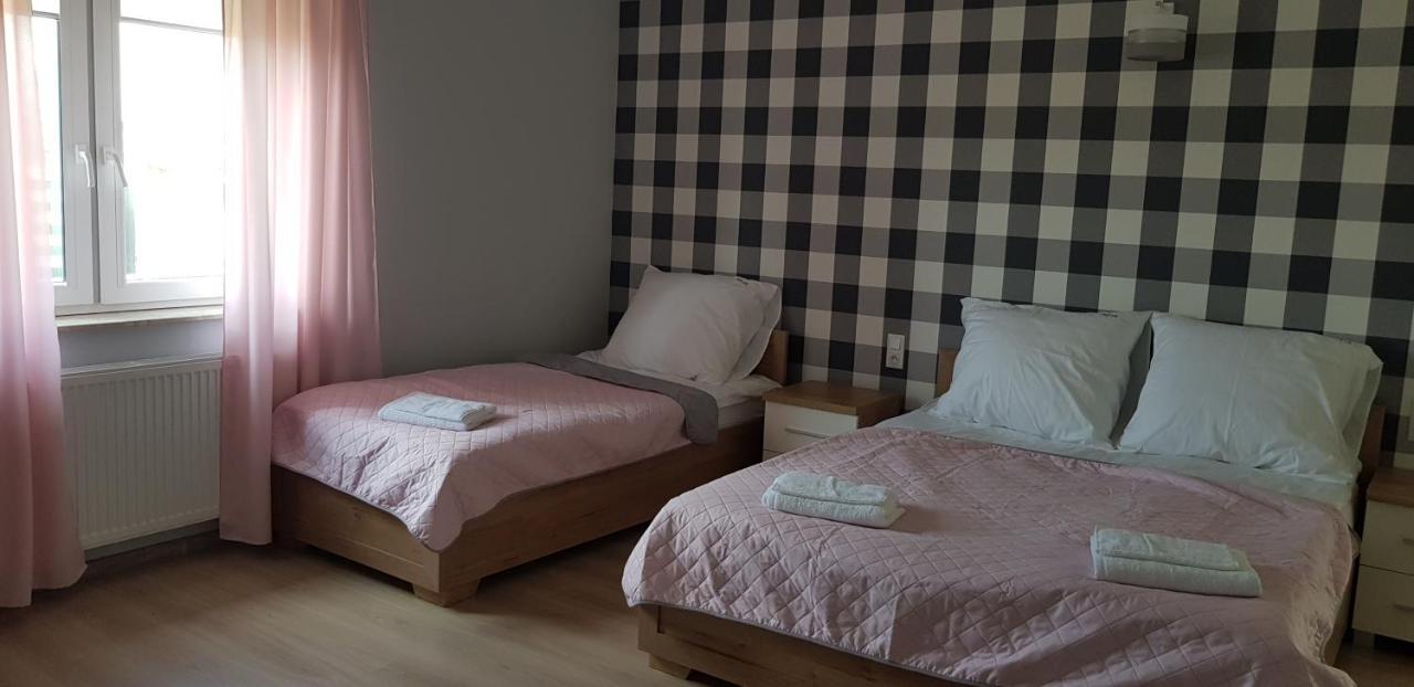 Apartamenty Maja -Pokoje - Domy Wakacyjne -Basen Podgrzewany -Jacuzzi - Sauna Łeba Buitenkant foto