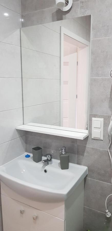 Apartamenty Maja -Pokoje - Domy Wakacyjne -Basen Podgrzewany -Jacuzzi - Sauna Łeba Buitenkant foto