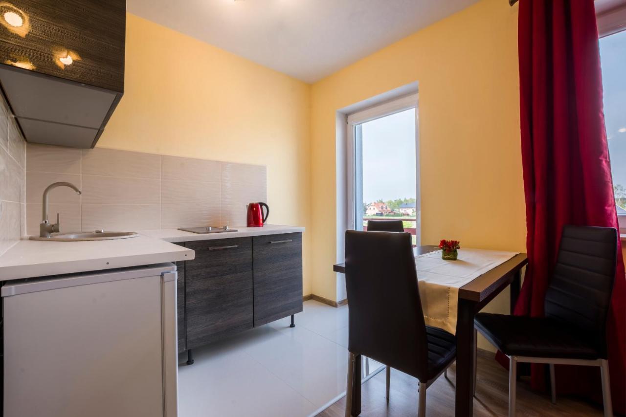 Apartamenty Maja -Pokoje - Domy Wakacyjne -Basen Podgrzewany -Jacuzzi - Sauna Łeba Buitenkant foto