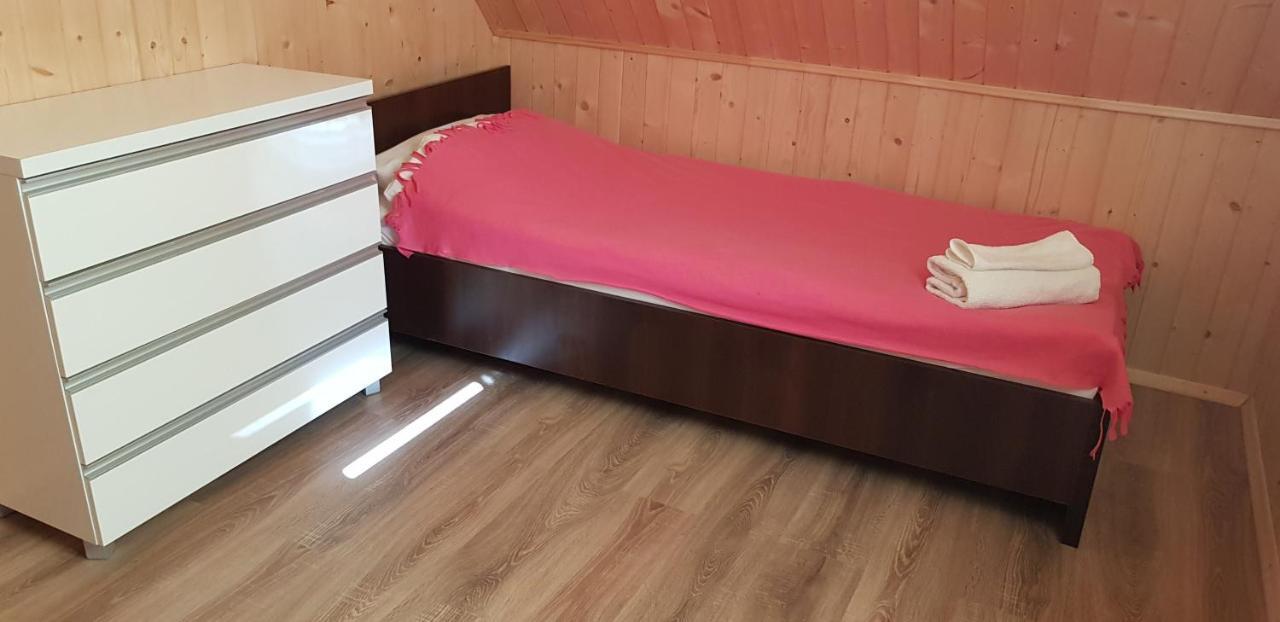 Apartamenty Maja -Pokoje - Domy Wakacyjne -Basen Podgrzewany -Jacuzzi - Sauna Łeba Buitenkant foto